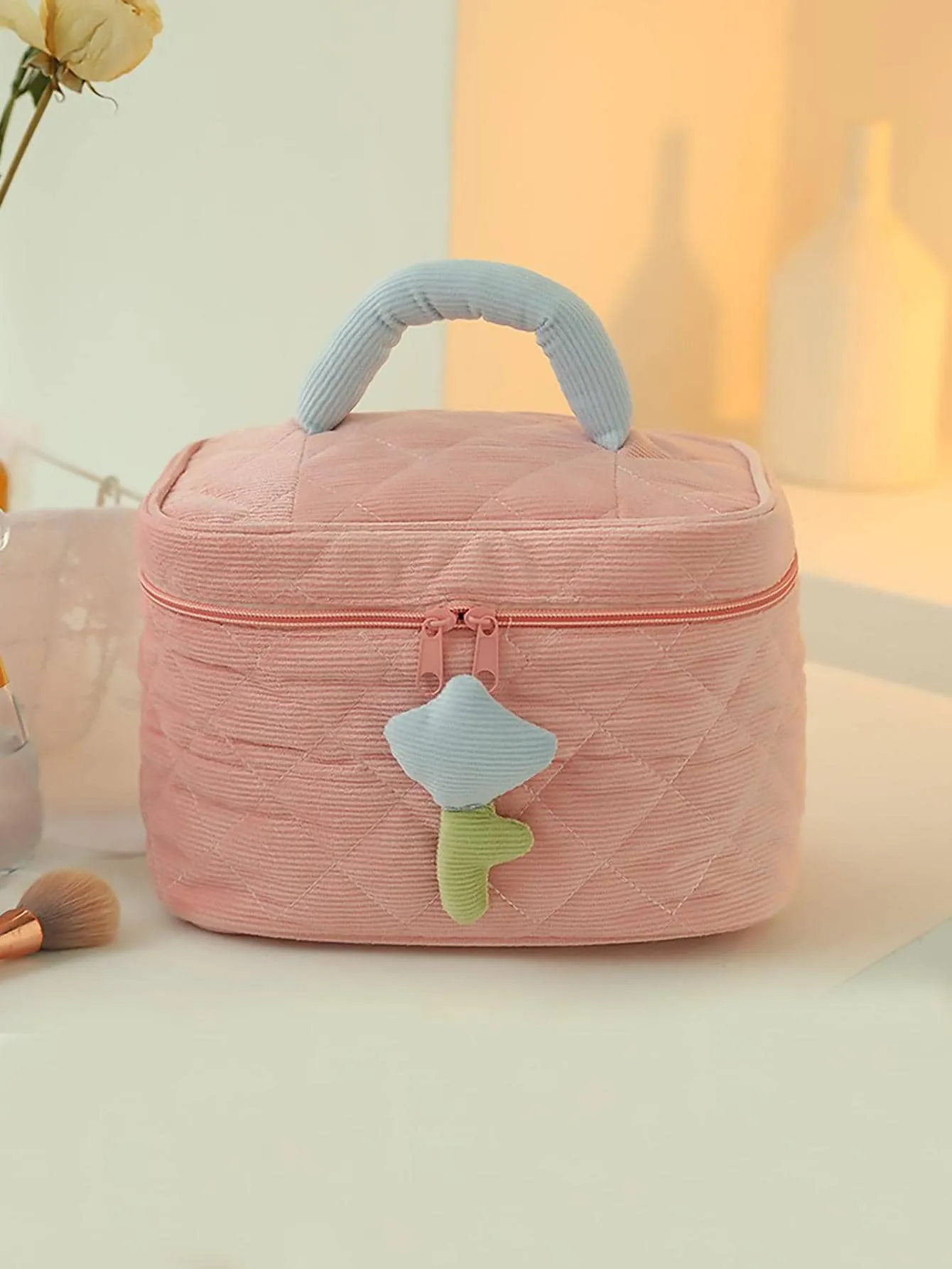 1pc Polyester Cosmetic Organizer, Modern Flower Decor Portable Cosmetic Storage Bag For Travel