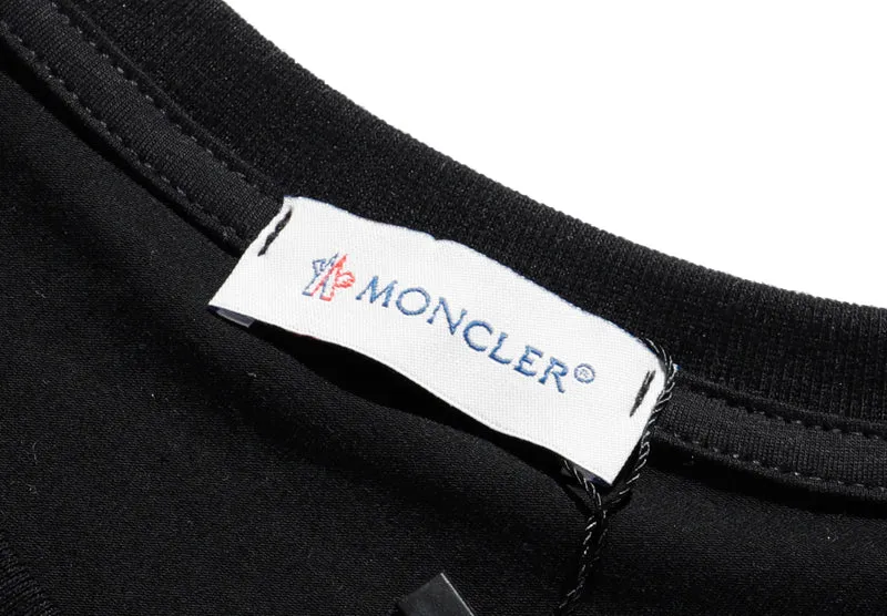 Camiseta Moncler Preta 16