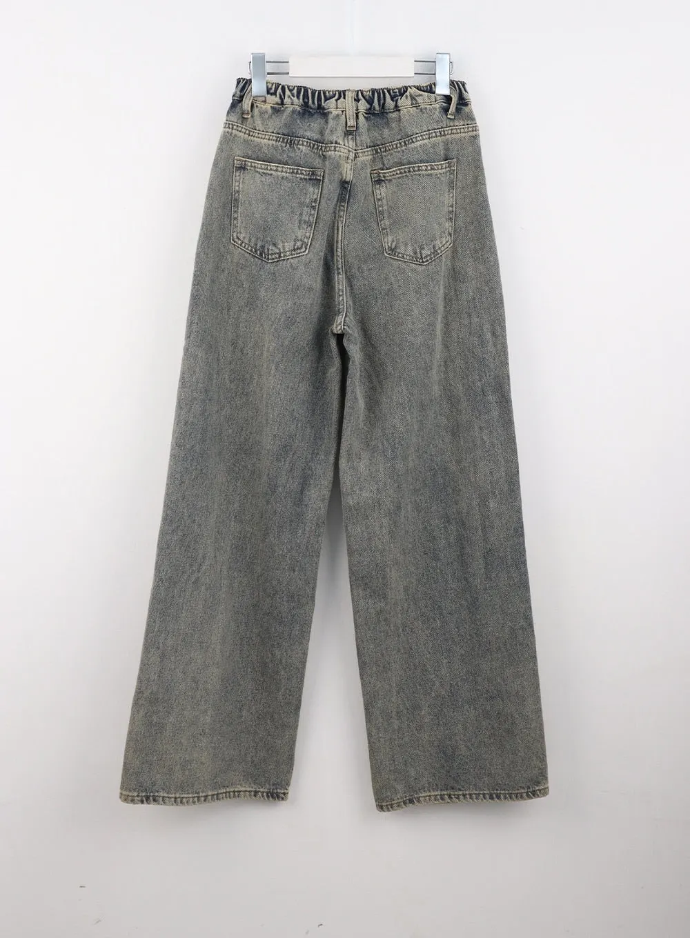 WideFit Mid Wash Jeans CS313